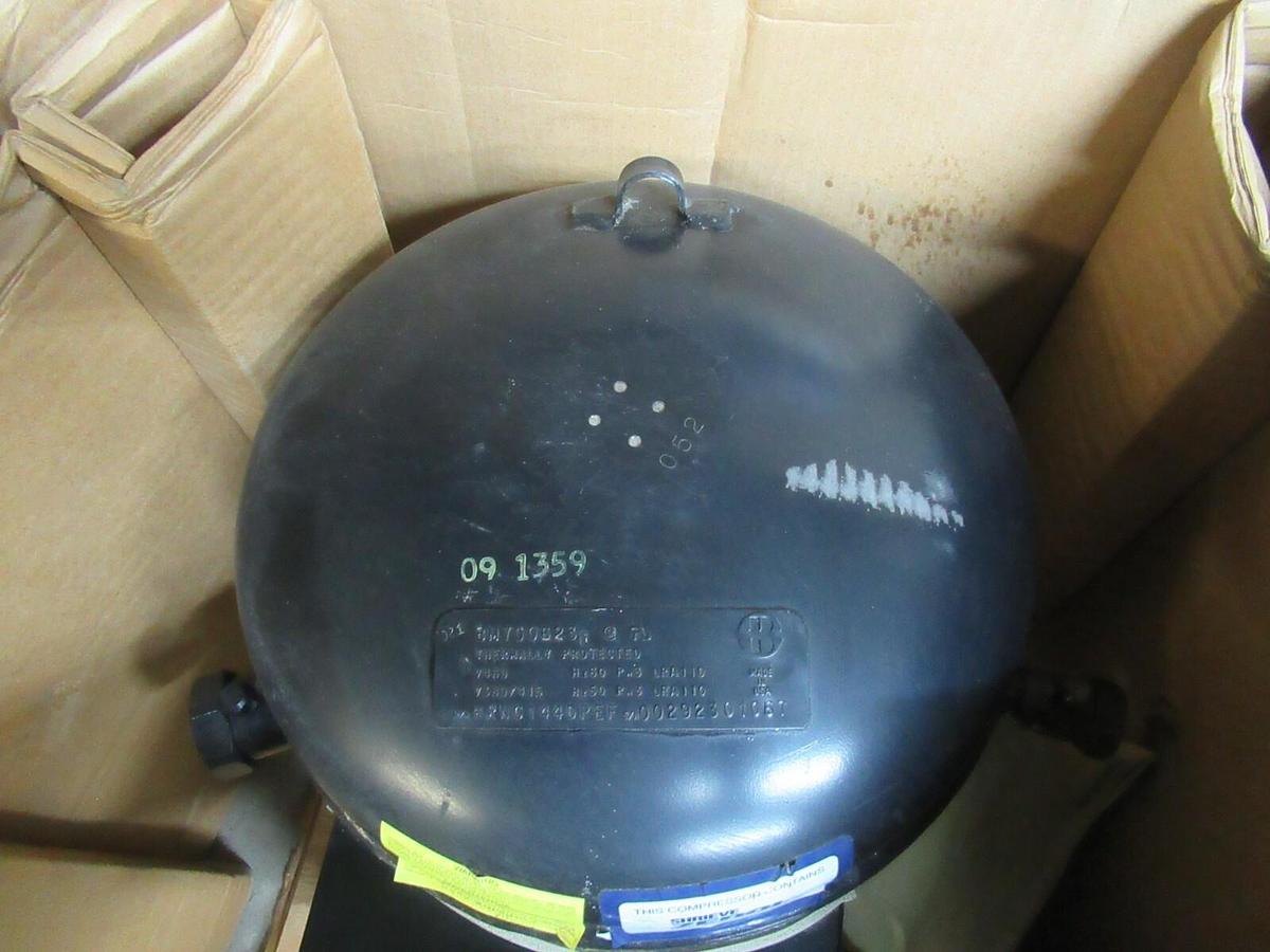 BRISTOL REFRIGERENT COMPRESSOR H2NC144DPEF BM700623 3-PHASE 460 VOLT