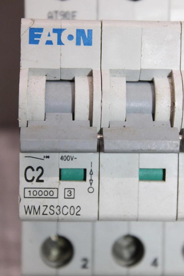 Used EATON CIRCUIT BREAKER WMZS3C02 480/277 VAC 2 AMP 3-POLE *WARRANTY*