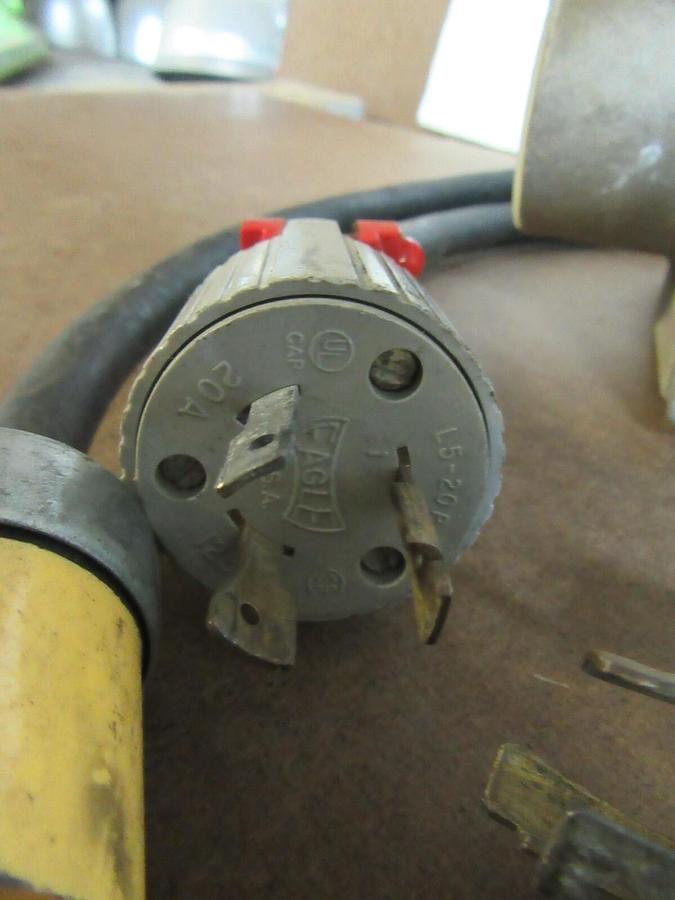 Used CIRCLE - D HEAVY DUTY ALUMINUM 120 V 3 W TWIST - LOCK ELECTRICAL CORD SPLITTER