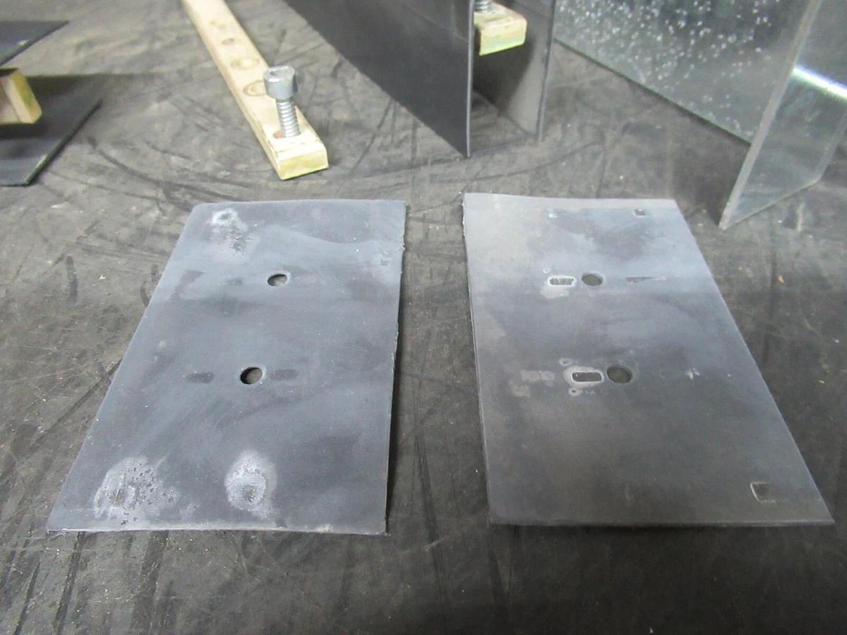 Used SIEMENS DUAL MOUNTING KIT FOR 100 AMP HEB BREAKER **WARRANTY INCLUDED**