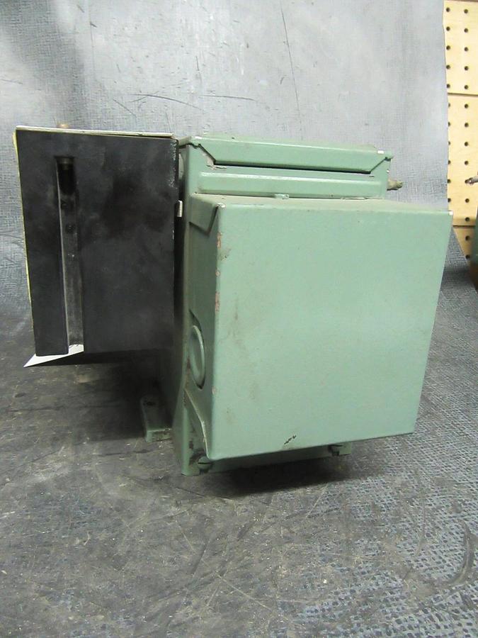 Used BARBER COLMAN ACTUATOR XU-343-HF26BB024 24V 2.2A 28W W/ CP-8391 DRIVE