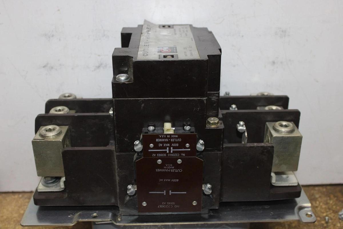 Used CUTLER-HAMMER CONTACTOR C832LN1 350 AMP 600 VAC 3-PHASE COIL: 120 VOLT