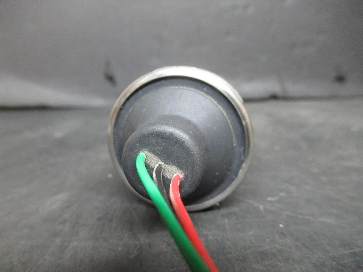 Used JOHNSON CONTROLS PRESSURE TRANSDUCER P459-5035-15G *NO RATINGS*