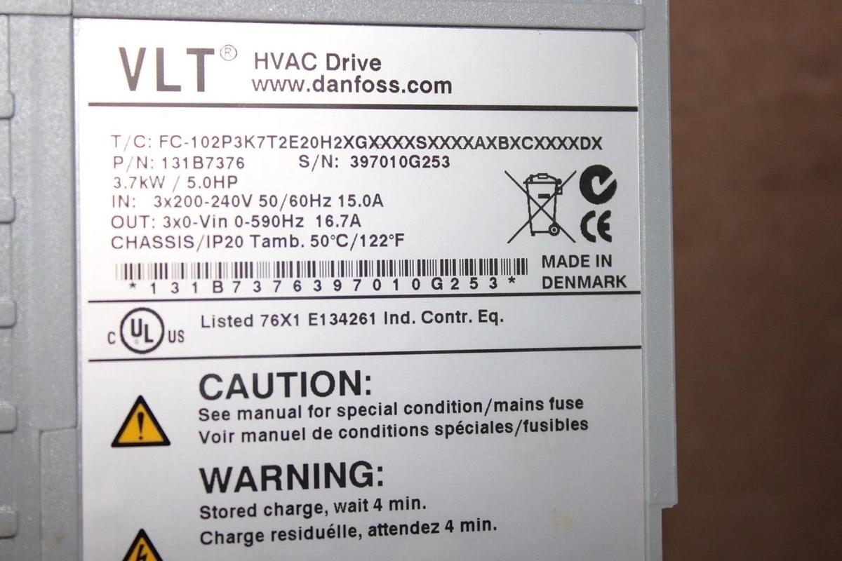 Used DANFOSS VLT HVAC DRIVE 131B7376 240 VAC 16.7 AMP 5 HP **WARRANTY INCLUDED**
