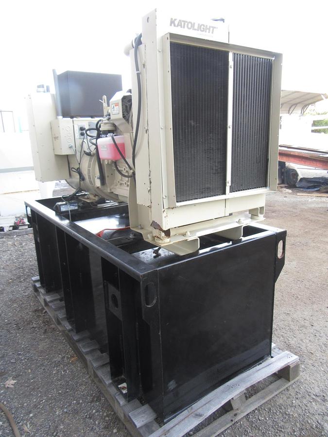 Used 60 KW DIESEL GENERATOR KATOLIGHT 120/240V RE-CONNECTABLE 449 HRS VIDEO WE SHIP
