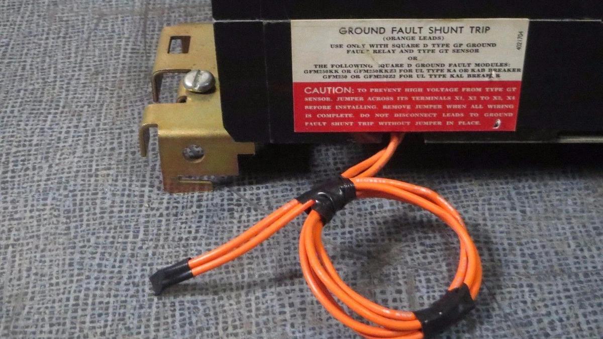 Used SQUARE D I-LINE BREAKER KH36090G 90 AMP 600 V 3 POLE WITH GROUND FAULT SHUNT