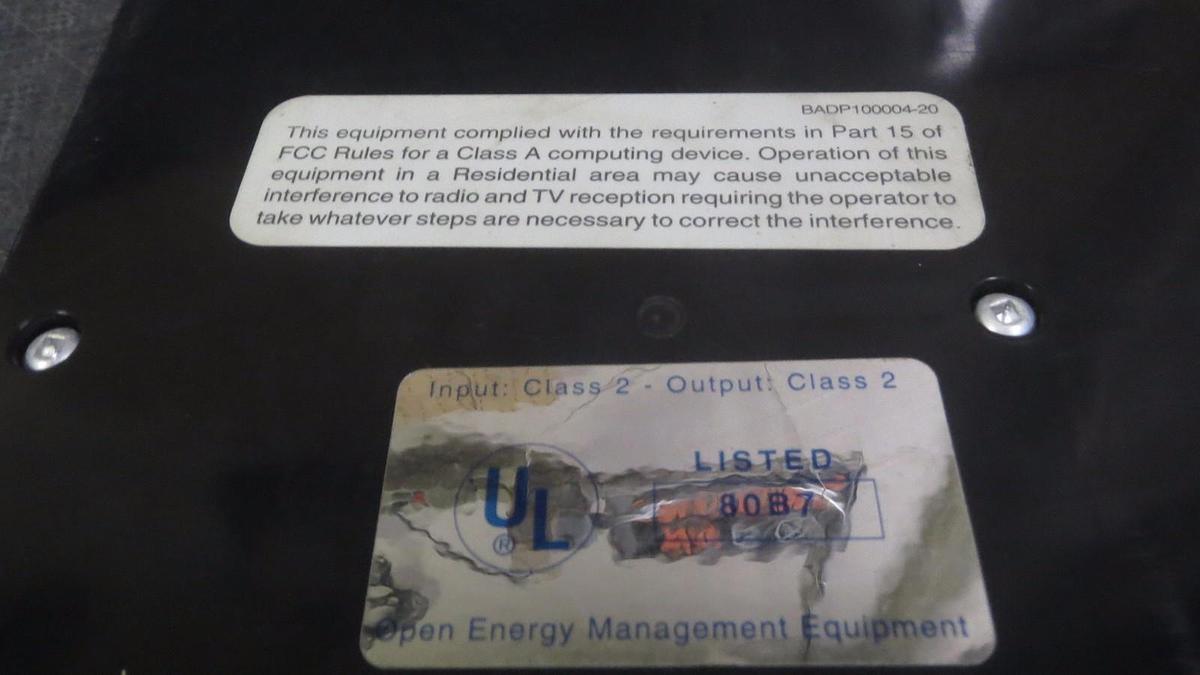 Used CARRIER UNITED TECHNOLOGIES 8 INPUT PLC MODULE - MODEL: CEAS420773-01
