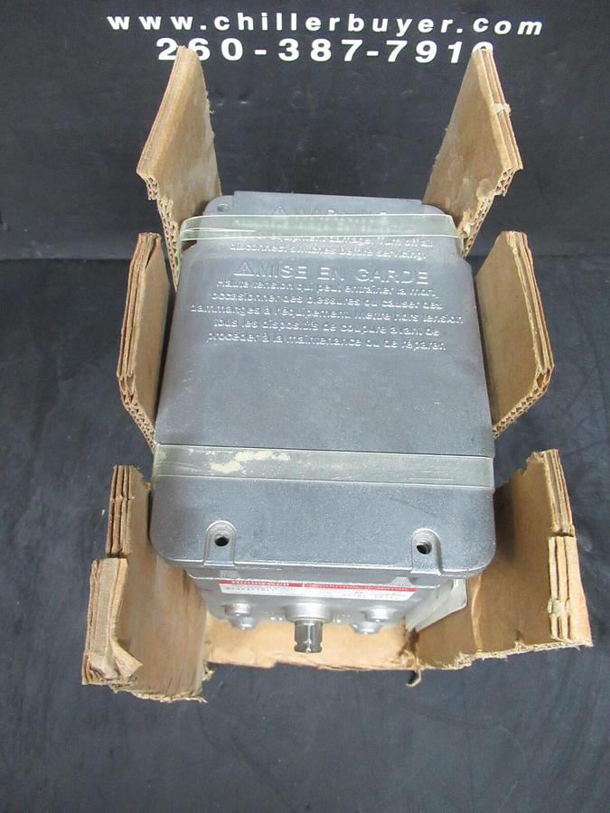 HONEYWELL ACUATOR MOTOR MODUTROL IV M7384A1011 24 VOLT 97-4257 REV. B *NEW SUR+*