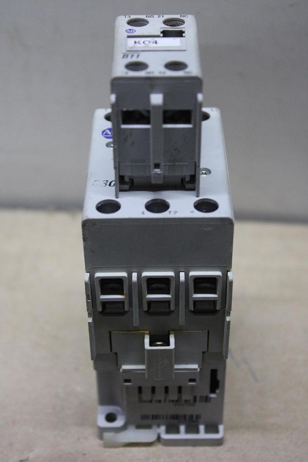 Used NEW SURPLUS SIEMENS CIRCUIT BREAKER 3VA4120-4ED34-0AA0 20 AMP 600 VAC