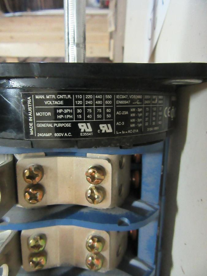 Used KRAUS & NAIMER 240 A C315 MULTI-POLE ROTARY DRUM SWITCH W/ A11 AUX 75 HP 480 VAC