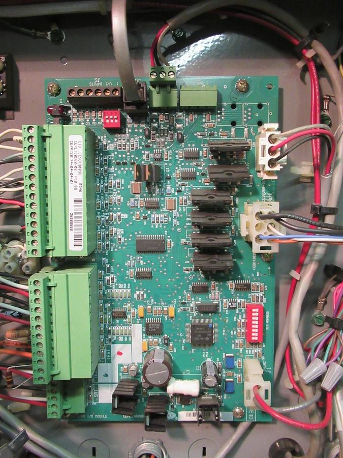 Used CARRIER COMFORT NETWORK CHILLER HMI INTERFACE 19XRV 19XR04023408 CEPL130445-03-R
