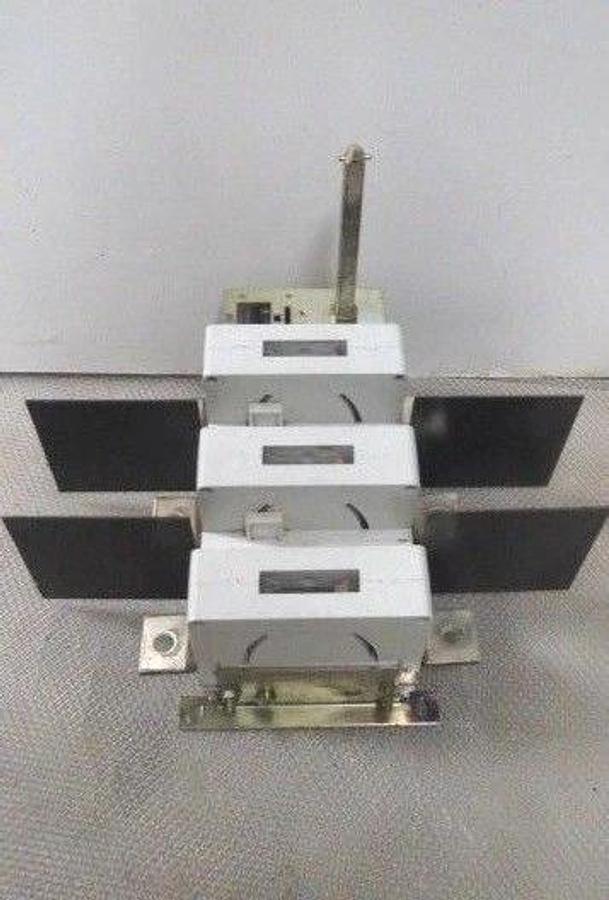 ABB GENERAL PURPOSE SWITCH 600 AMP 600 VAC 3 PHASE 150-500 HP MODEL OETL-NF600A