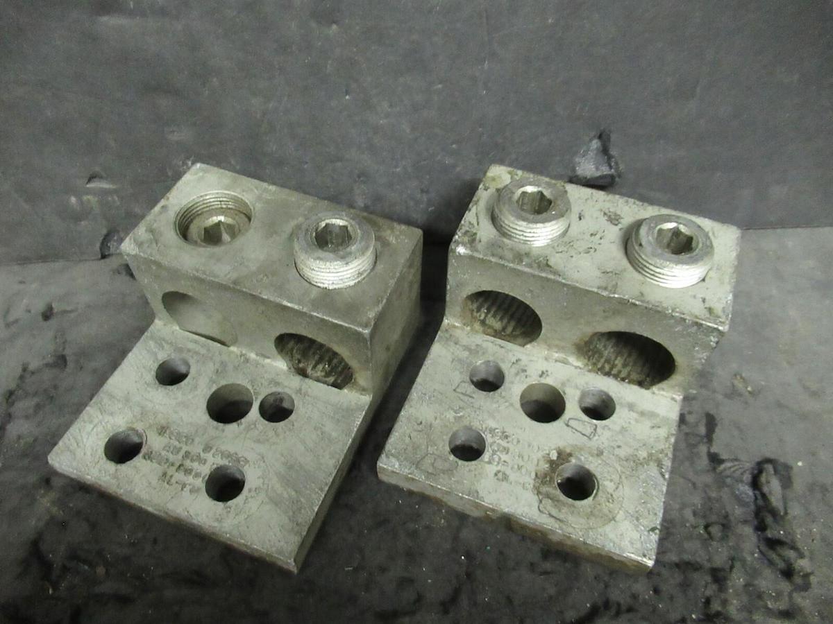 Used (2 QTY) ILSCO D2059 2 DOUBLE BARREL MECHANICAL CONNECTOR LUG TAPS 300 - 800MCM