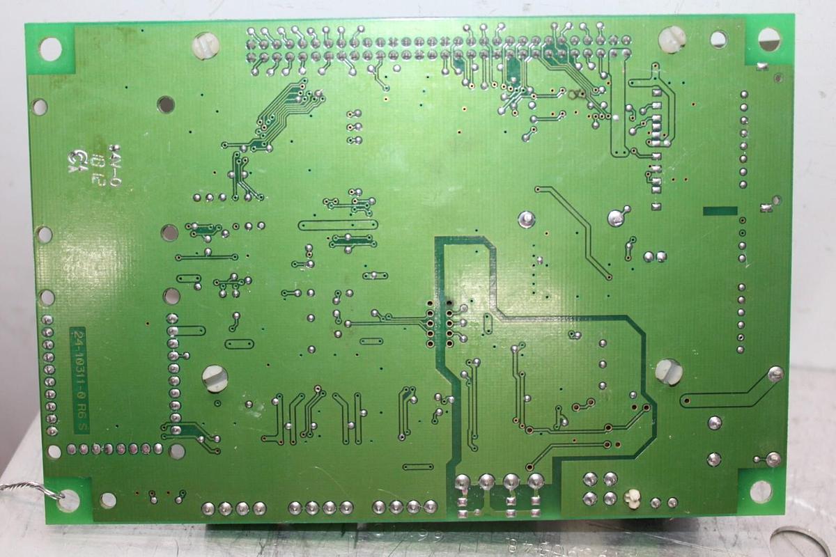 Used JOHNSON CONTROLS CHILLER GATEWAY CARD 25-2698-18 REV. D W/ 25-2783-90001 REV. D