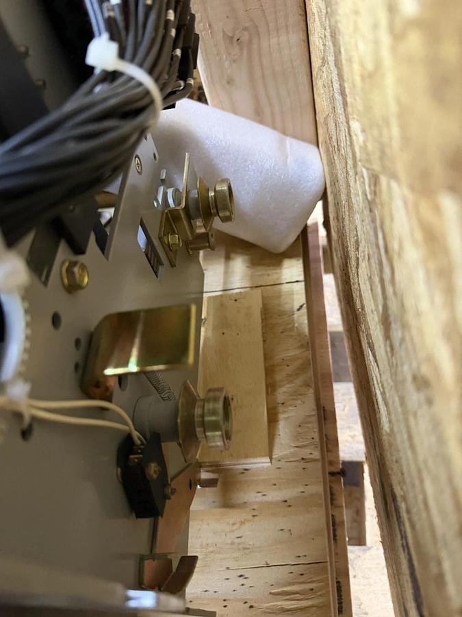 Used GE SSD08B208 800 AMP BREAKER MICRO VERSA TRIP LSI SHUNT BELL ALARM W/ PAPERWORK