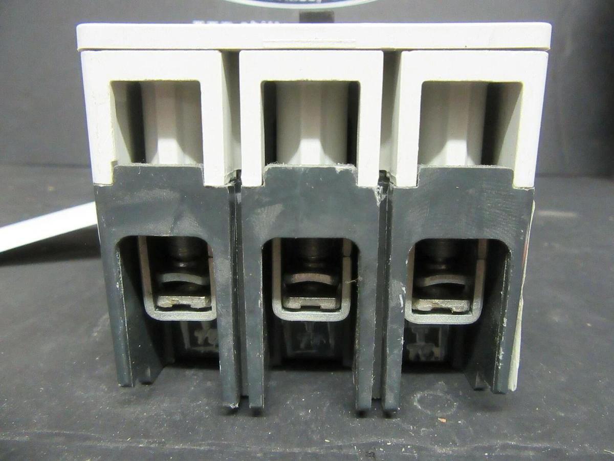 Used 15 AMP ALLEN BRADLEY BREAKER 140U-H6C3-C15 SER. B 3 POLE 600 VAC **WARRANTY**