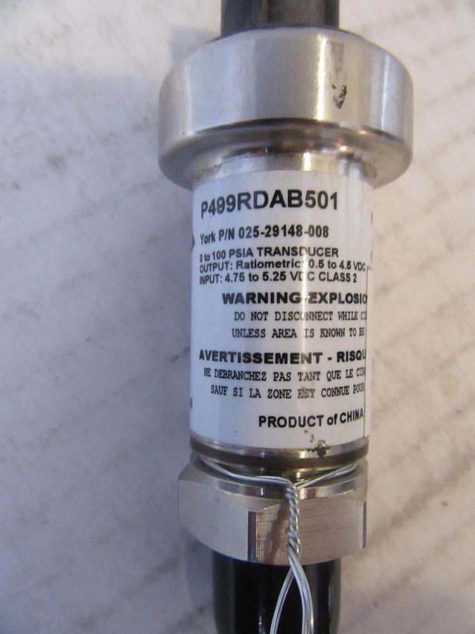 YORK / PENN / JOHNSON CONTROLS P499RDAB501 P/N 025-29148-008 PRESSURE TRANSDUCER