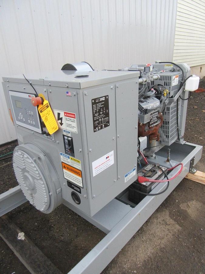 Used 30 KW GENERATOR MTU 4.3 NATURAL GAS LP PROPANE 120/240 VOLT 1PH 89 HRS 40KW 2015
