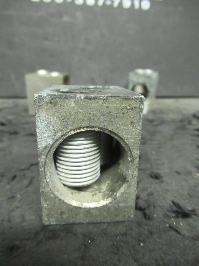 Used (3 QTY) SQUARE D DCC C-469 2 DOUBLE BARREL MECHANICAL CONNECTOR LUG TAPS 750MCM