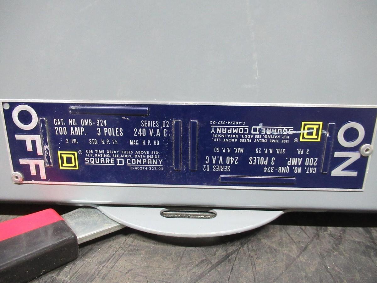 Used SQUARE D FUSIBLE PANELBOARD QMB-324 SER. D2 200 AMP 3-POLE 240 VAC 60 HP