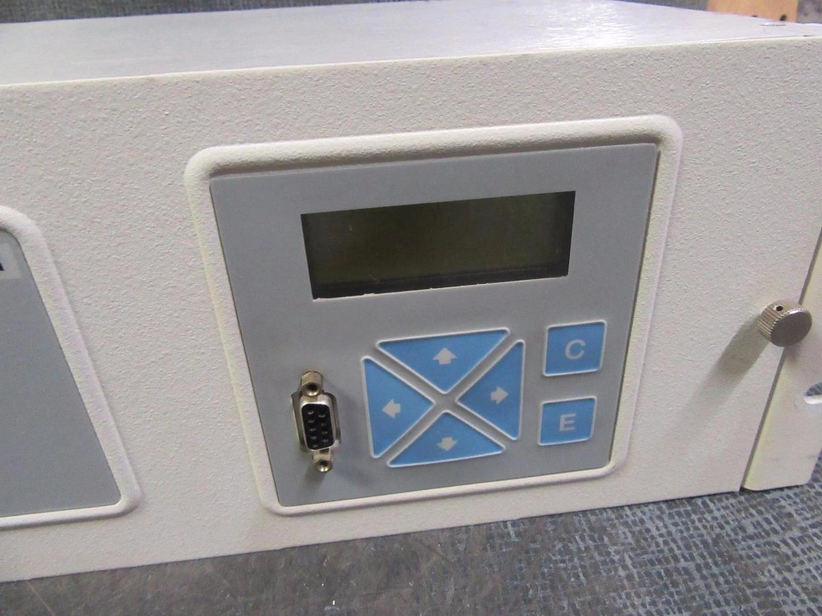 Used ABB DPU 2000R 544 587R1412-61004 DISTRIBUTION PROTECTION SYSTEM RELAY POWER