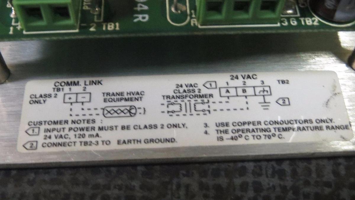 Used (1) TRANE COMM LINK CHILLER DISPLAY INTERFACE 24 VAC X13650483-02 HMI