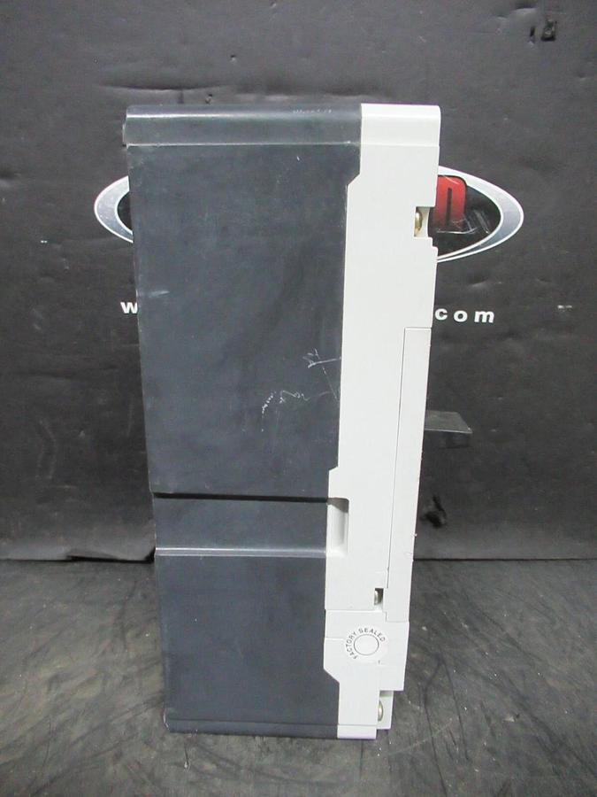 Used EATON MOLDED CASE SWITCH LGK3400KSG 400 AMP 600 VAC 3-POLE STYLE: L400K