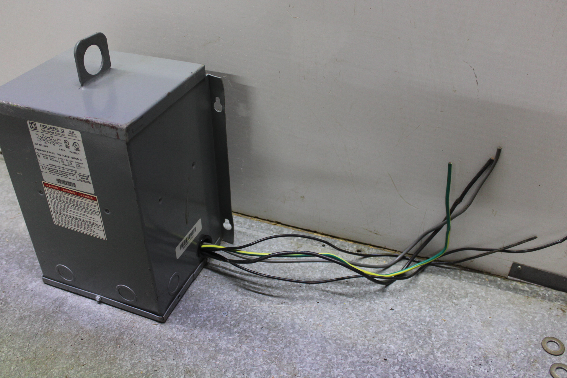 Used SQUARE D SAFETY SWITCH HU363AWK 100 AMP 600 VAC TYPE 3R ENCLOSURE