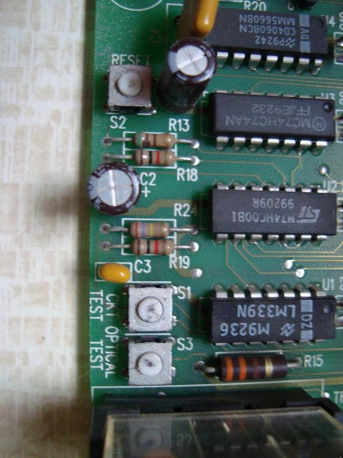 Used TRANE OIL LEVEL CONTROLLER BOARD X13650406-410A 0130009-02 **WARRANTY**