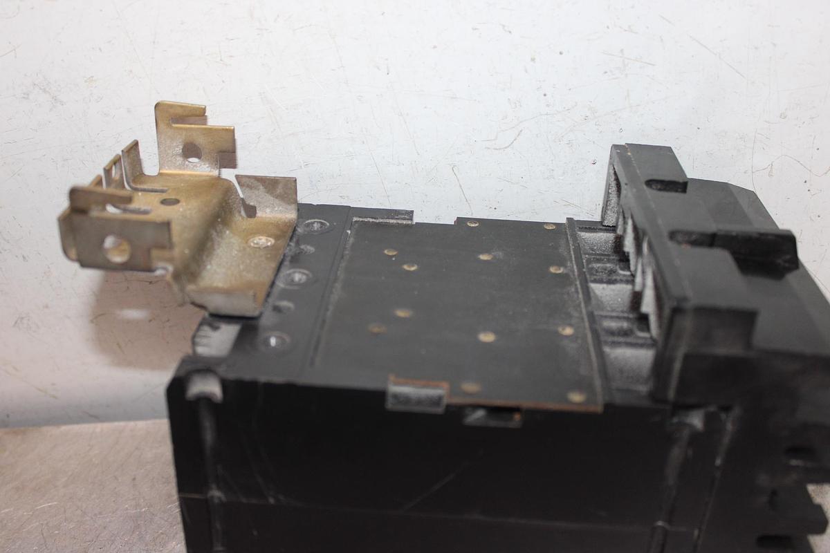 Used SQUARE D I-LINE CIRCUIT BREAKER FH36020 20 AMP 600 VOLT 3-POLE