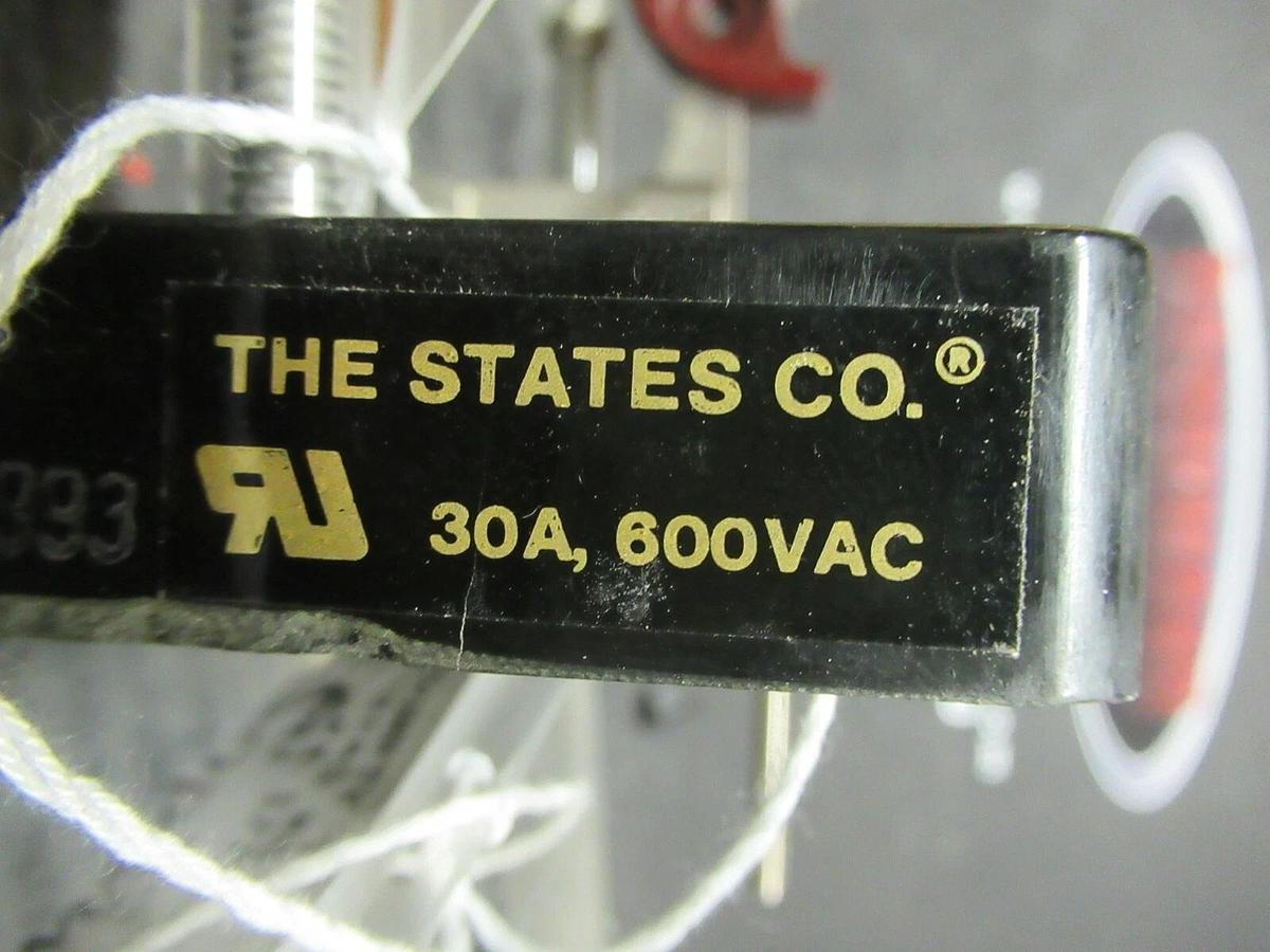 Used THE STATES CO 1 POLE TEST SWITCH WITH ENCLOSURE 30A 600V C2-401-K-B DISCONNECT