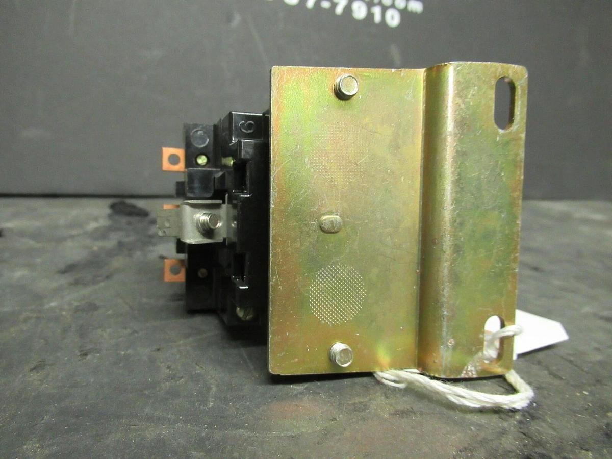 Used FURNAS 25 AMP CONTACTOR 41NB30AJP 600 VAC COIL: 24 VOLT DEFENITE PURPOSE