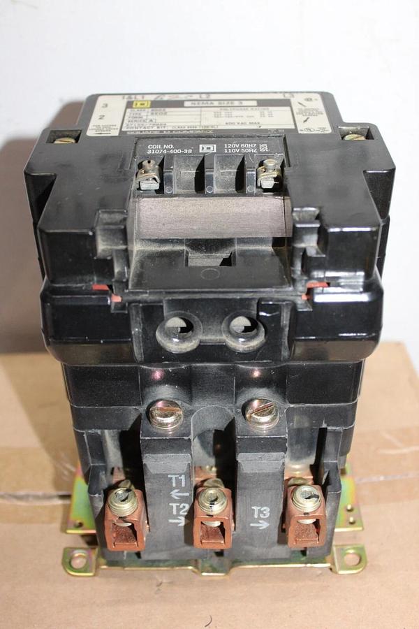 Used SQUARE D CONTACTOR 8502SEO2 NEMA SIZE 3 90 AMP 50 HP 600V 3-PHASE