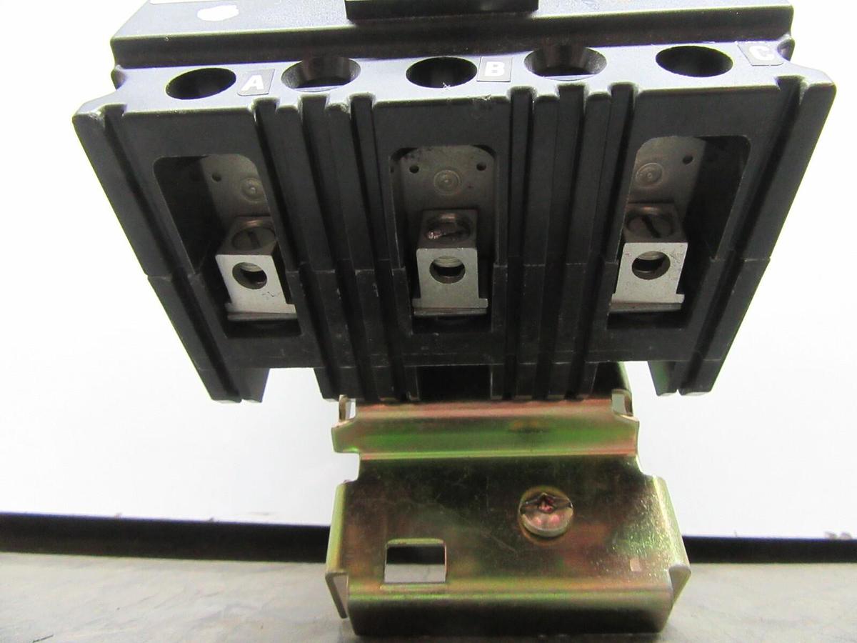 Used SQUARE D I-LINE CIRCUIT BREAKER FA34020 20 AMP 480 VAC 3-POLE **WARRANTY**