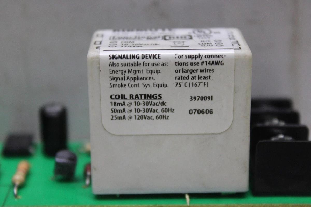 Used FUNCTIONAL DEVICES RELAY CIRCUIT BOARD RIBMU1C CONTACT: 277 VAC COIL: 120 VAC