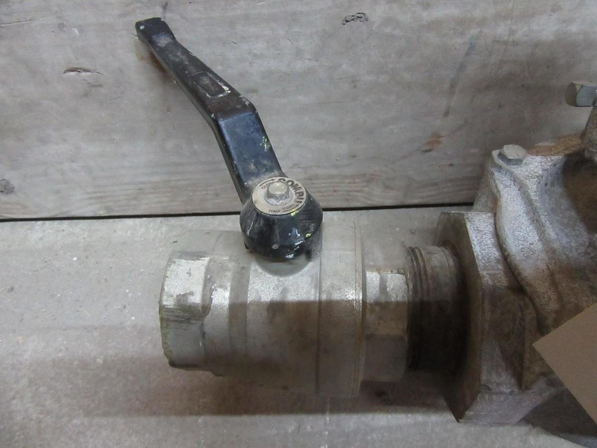 Used HONEYWELL FLUID POWER GAS VALVE V4055D-1019 110/120V GAS TRAIN 2.5"