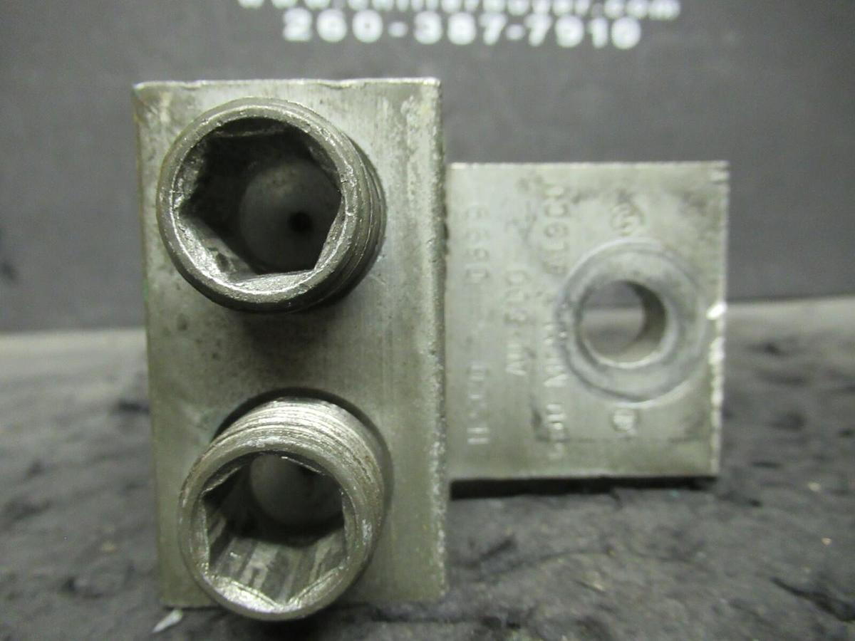Used (3) QTY ILSCO D899  2 (DOUBLE) BARREL MECHANICAL CONNECTOR LUG TAPS 600MCM - 2