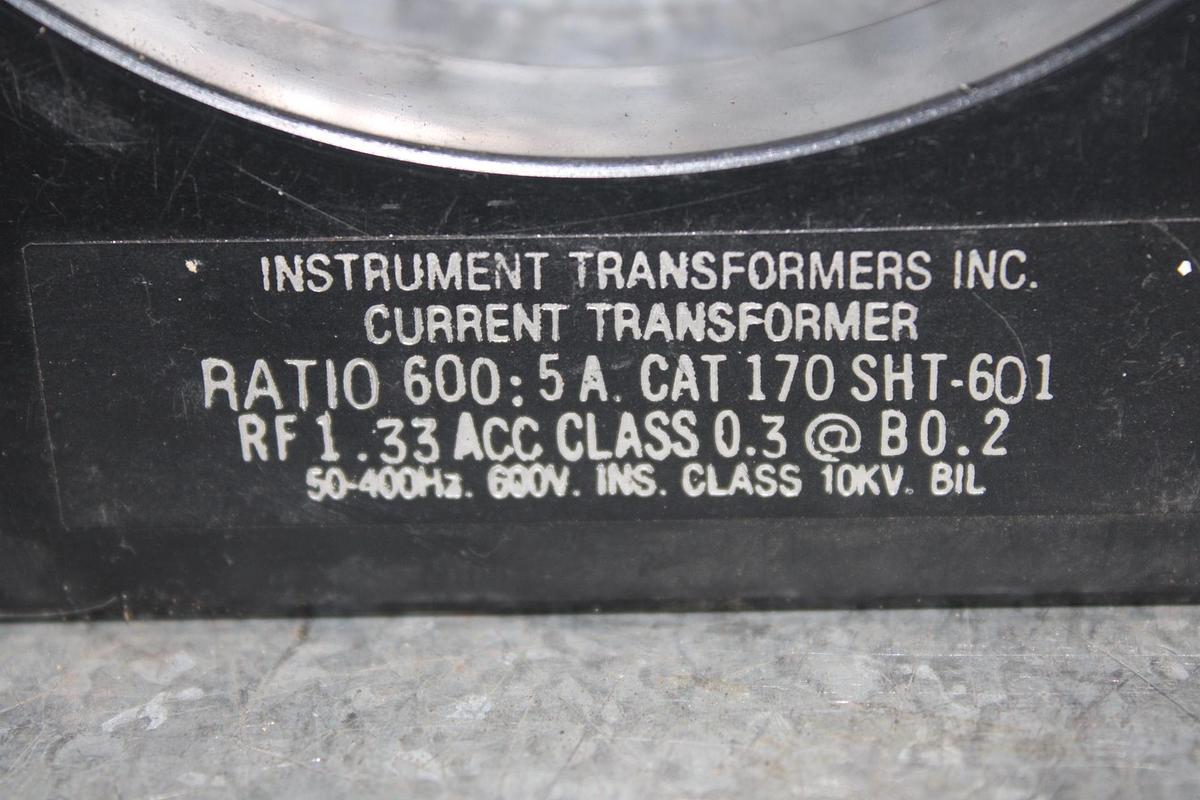 Used LEM CURRENT SENSOR LF-2005-S/SP23 15-24 VOLT 2000-3000 AMP RANGE