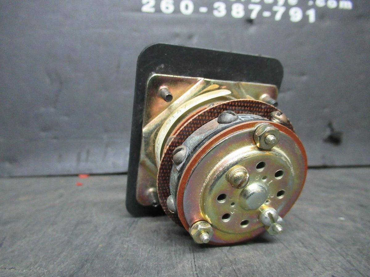 Used ELECTROSWITCH SERIES 31 CONTROL SWITCH 3104C 3-PHASE 125-600 VAC 10-3 AMP