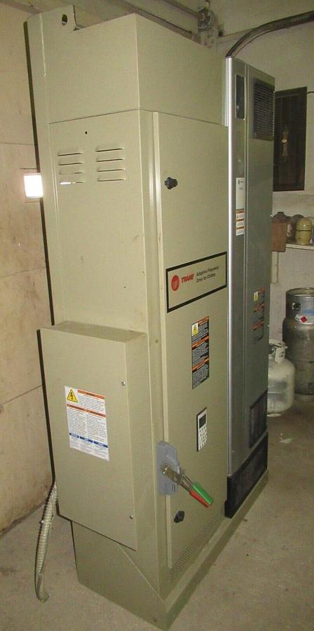 Used TR200 225 (234) HP TRANE ADAPTIVE DRIVE 281 AMP 480 VAC 3 PH AFDH0281GC0C10C201