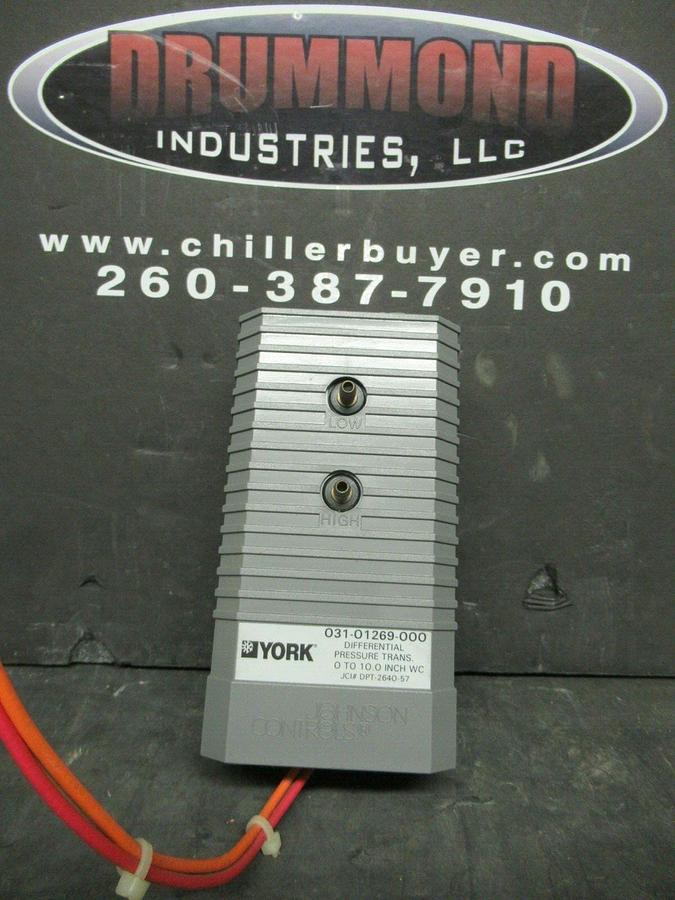 Used JOHNSON CONTROLS / YORK DIFFERENTIAL PRESSURE TRANS. FURNACE CTRL. 031-01269-000