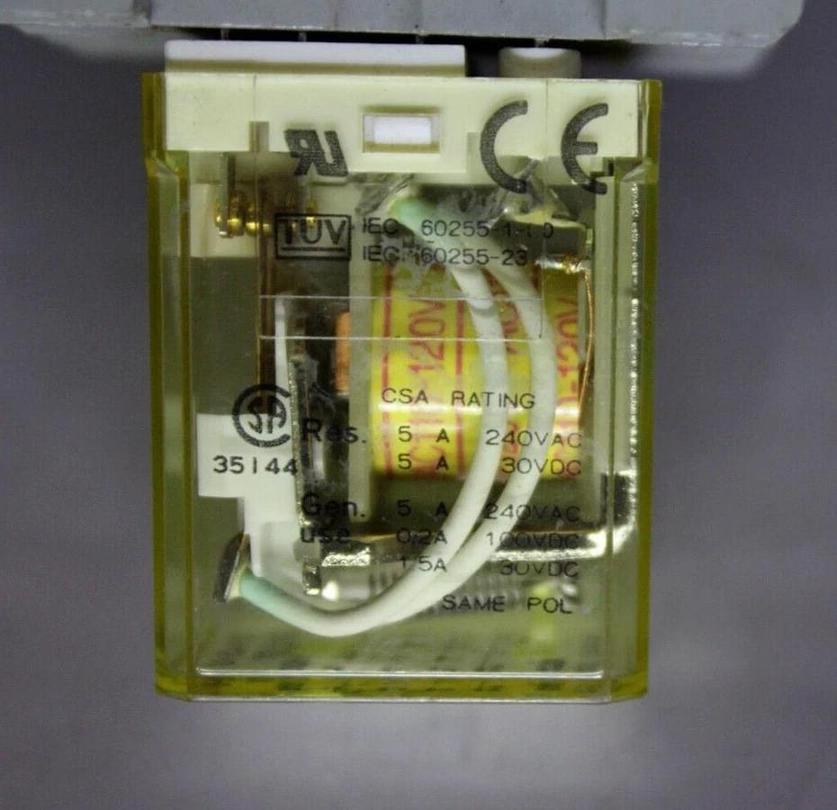 Used LOT OF 2 IDEC RELAY RY4S-U 120/240 VAC 50/60 HZ 5 AMP *WARRANTY INCLUDED*