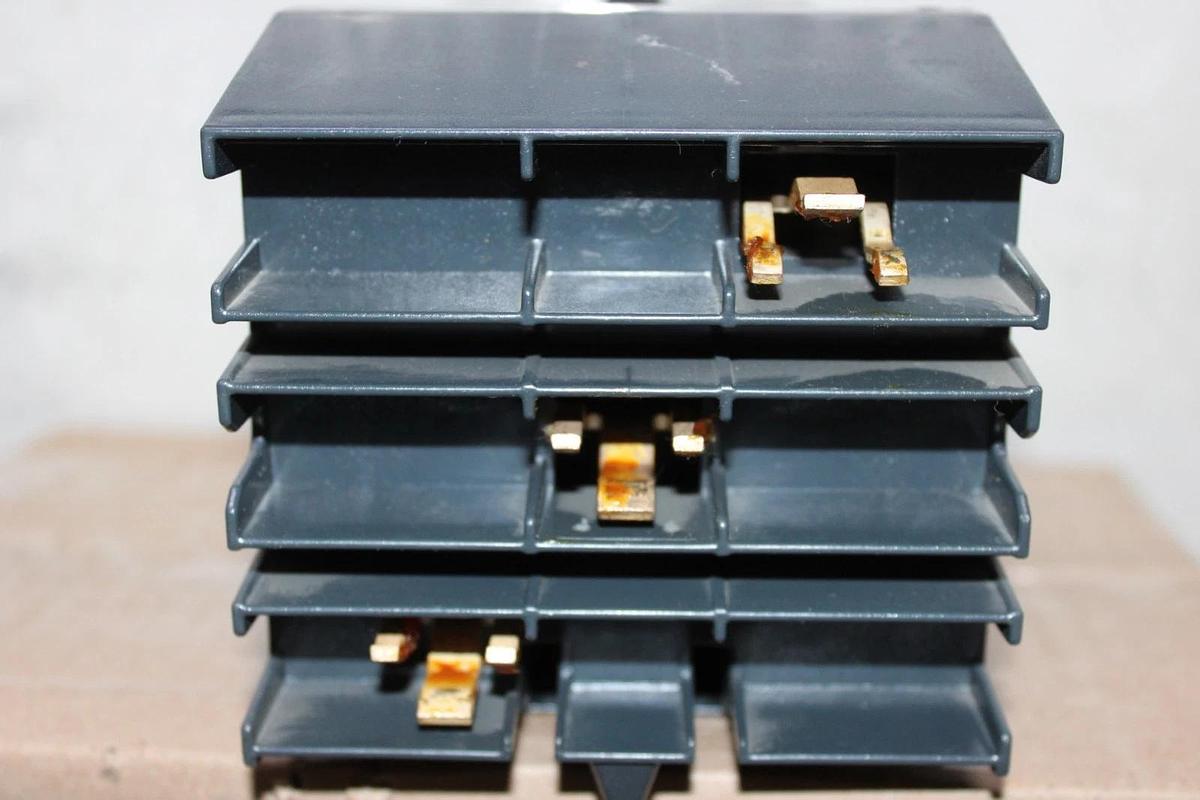 Used SQUARE D POWERPACT I-LINE CIRCUIT BREAKER BDA34100Y 480/277V 100A 3-POLE