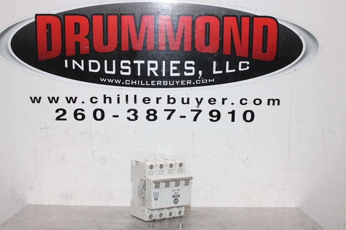 Used ALLEN BRADLEY CIRCUIT BREAKER 1492-CB3 1492-ACB 480/277 VAC 30 AMP 4-POLE