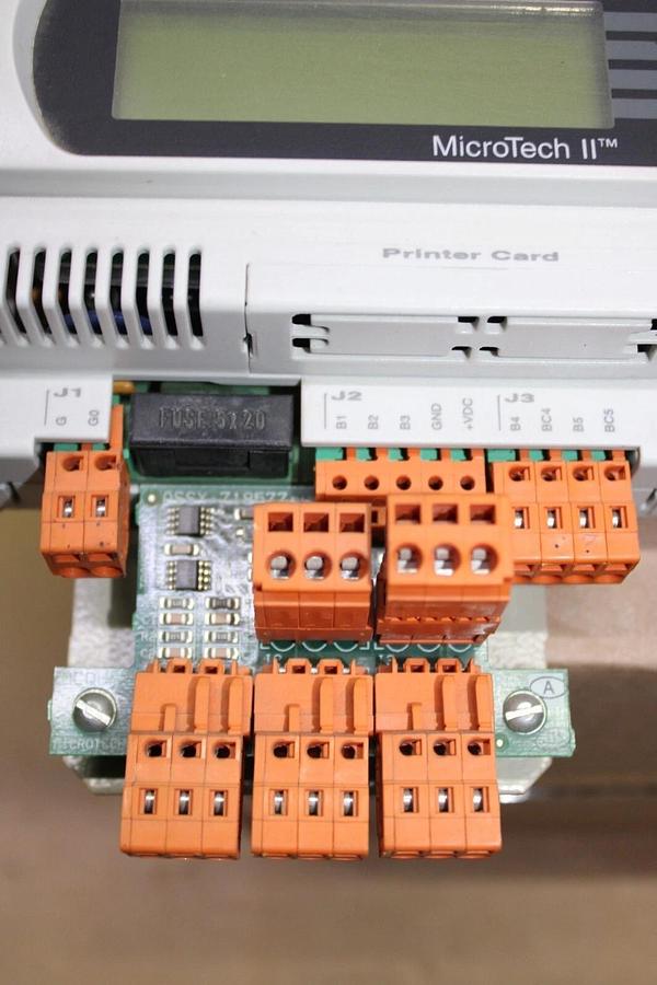 Used MCQUAY CAREL MICROTECH II CONTROL MODULE PCO2MQ3BL0 **WARRANTY**