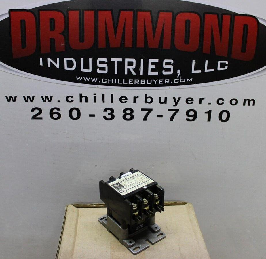 Used GENERAL ELECTRIC CONTACTOR CR353AB3AA1 25 AMP 600 VAC 3-PHASE 3-POLE COIL: 120V