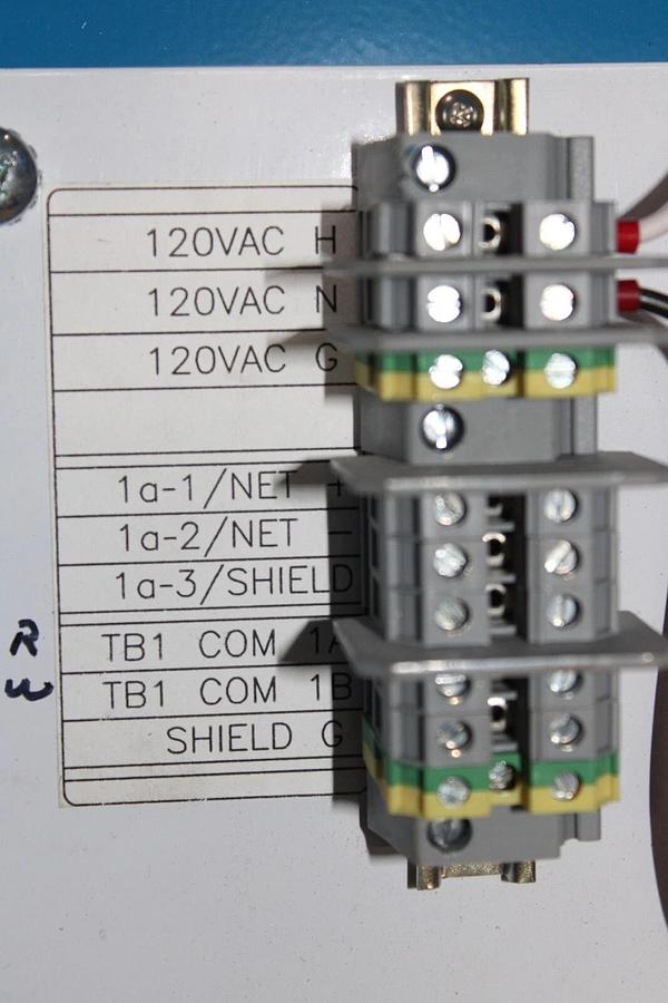 Used HARSCO XPC ENCLOSED ENERGY MANAGEMENT SYSTEM E143900 24 VAC 10 VA 0.42 AMP