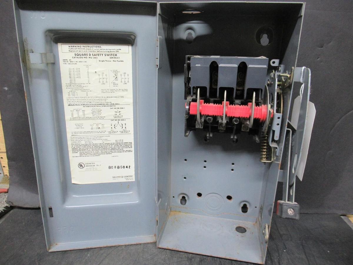 Used SQUARE D SAFETY SWITCH H-363 TYPE 1 ENCLOSURE 60 AMP 60 HP 600 VAC 3-POLE