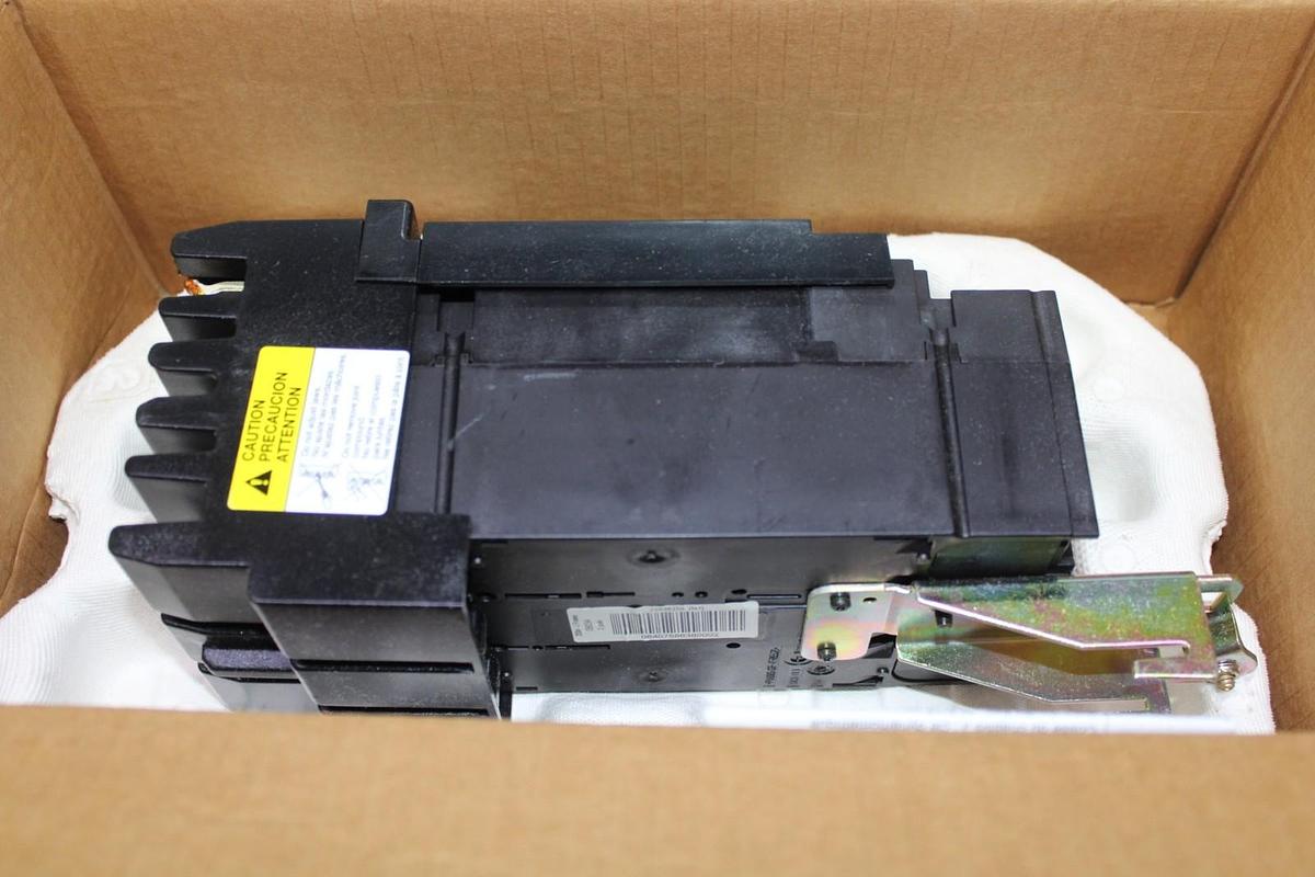 NIB SQUARE D POWERPACT I-LINE CIRCUIT BREAKER JJA36250 250 AMP 600 VAC 3-POLE