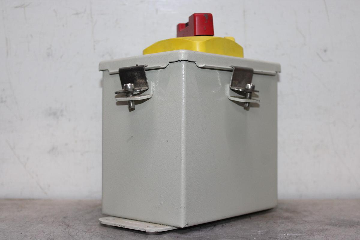 Used EXLAR LINEAR ACTUATOR 51762 REV. C TDM060-0301-XXX-HD-1B8 48 VDC 11 AMP